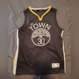 Steph Curry Youth Medium Jersey.